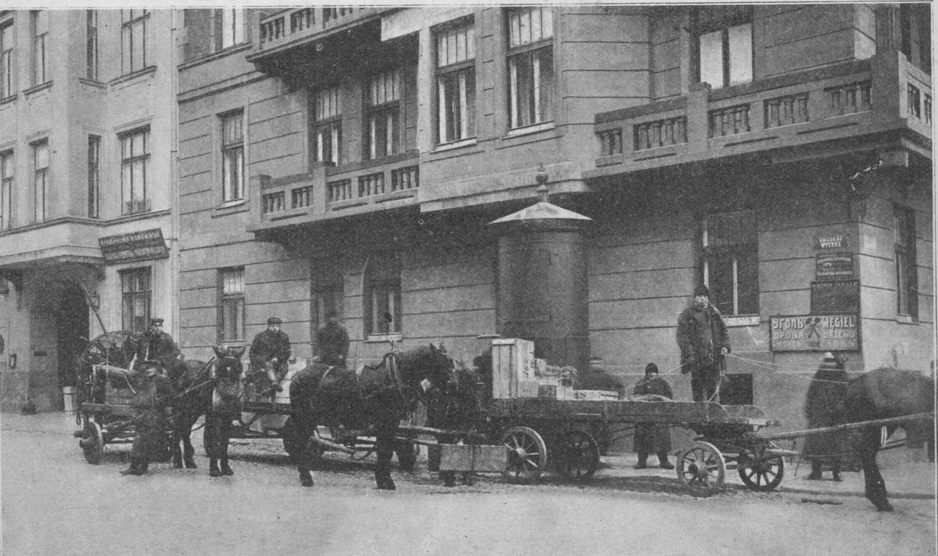 Smolna 14, zachodnia elewacja, 1913 r.